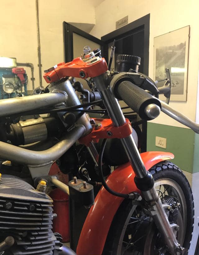 Laverda restauro completo per iscrizione ASI/FMI
